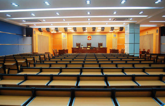 校园模拟法庭