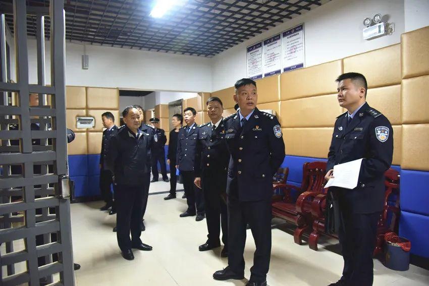 桃江法院六专四室建设考核验收