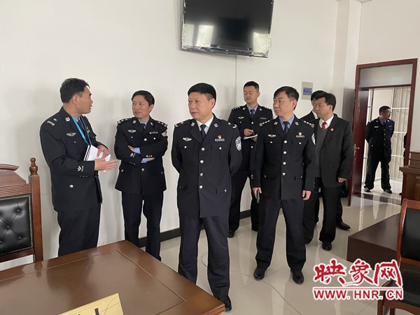 禁毒模拟法庭！学生化身法官判案，普法又学法