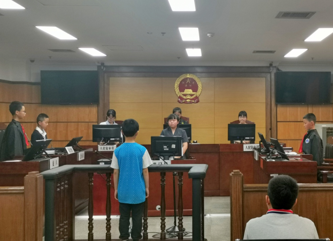 金牛法院模拟法庭又又又开庭了！！！